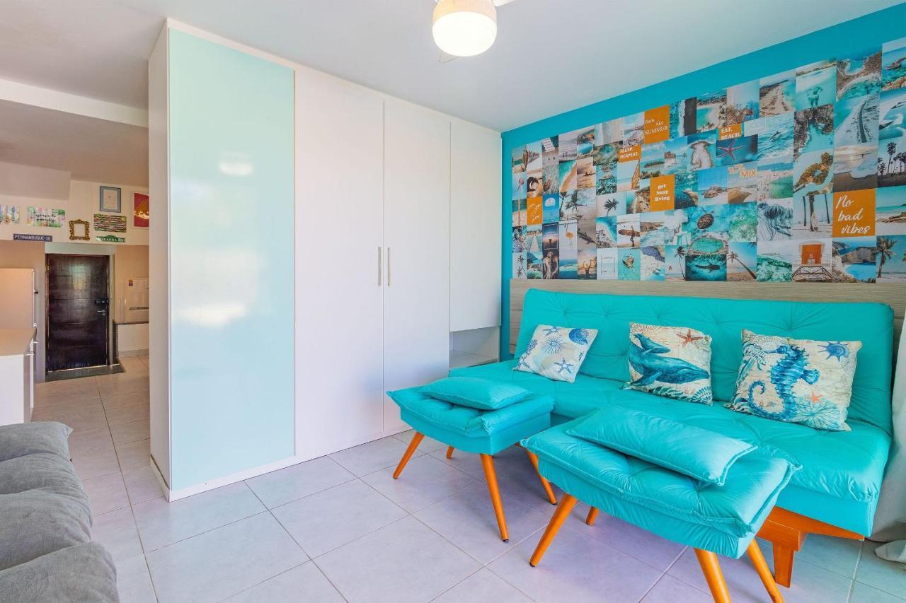Aquazul Flat #06 Em By Carpediem